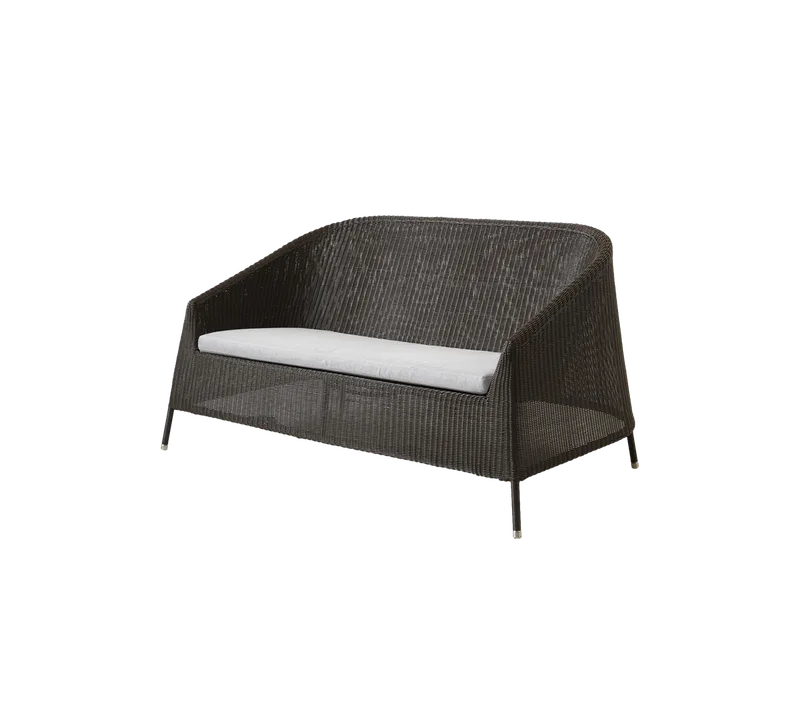 Kingston 2-seater sofa de Cane-line en Mocca, small round Weave, Light grey, Natté w/QuickDry & Airflow – photo du produit 2 sur 2