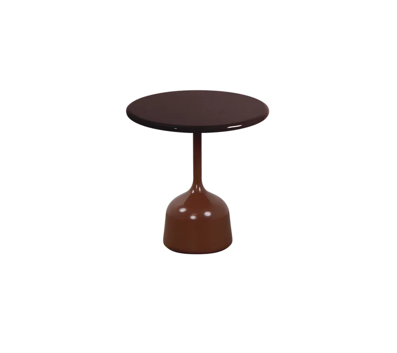 Glaze coffee table, small by Cane-line in Desert red, semi glossy aluminium, Burgundy, lava stone glazed – product photo