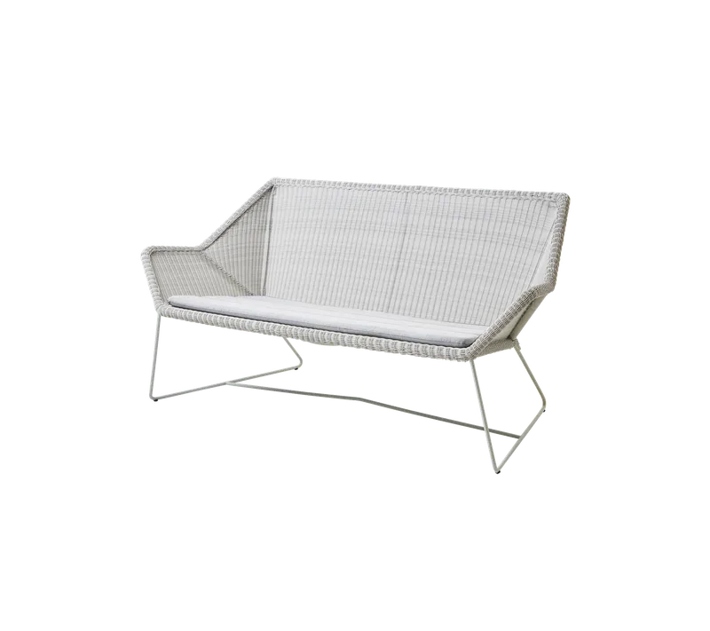 Breeze 2-seater sofa von Cane-line in White grey, small round Weave, Light grey, Natté – Produktfoto