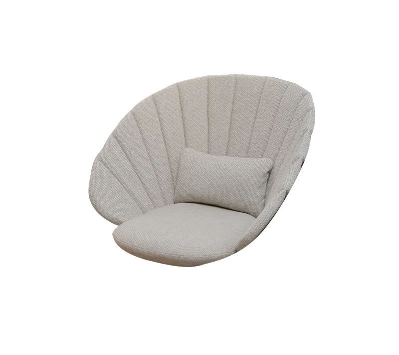 Peacock lounge chair/rocking chair cushion set by Cane-line in Desert sand, Rise w/QuickDry & Airflow – product photo