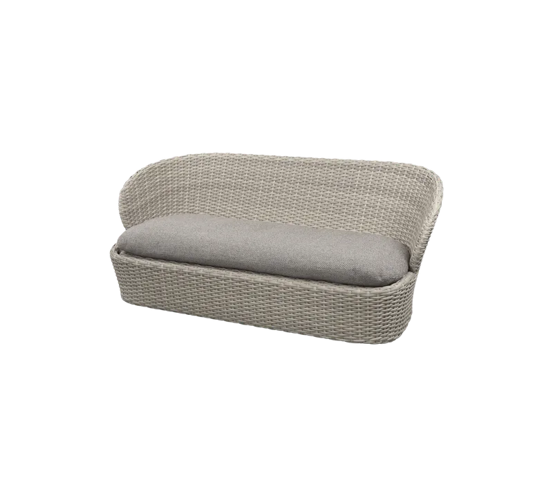 Coast 2,5-seater sofa de Cane-line en Sand, large flat peel Weave, Light brown, Rise w/QuickDry & Airflow – photo du produit