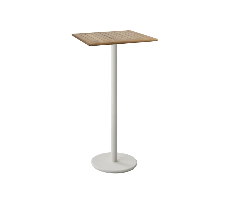 Go bar table 72x72 cm de Cane-line en Sand, Aluminium, Teak w/rounded corners – photo du produit