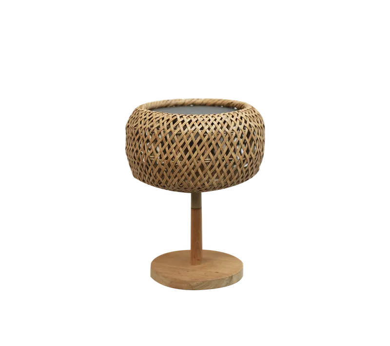 Illusion Glow table lamp, small de Cane-line en Natural, mini cross Weave w/teak, Solar LED – photo du produit