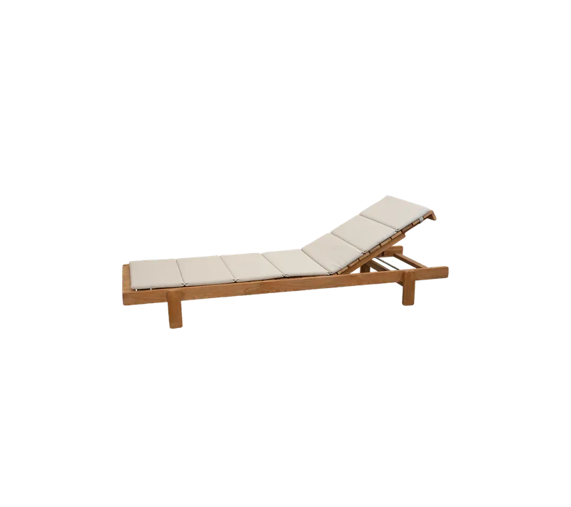 Vista sunbed van Cane-line in Teak, Sand, Natté w/QuickDry & Airflow – productfoto