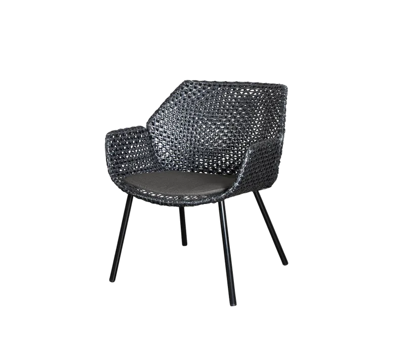 Vibe lounge chair by Cane-line in Black/graphite, small cross peel Weave, Black, Natté – product photo