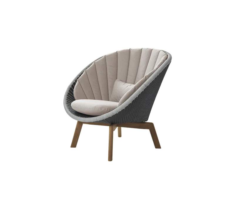 Peacock lounge chair by Cane-line in Grey/light grey, small flat peel Weave w/teak, Sand, Natté w/QuickDry & Airflow – product photo 2 of 2