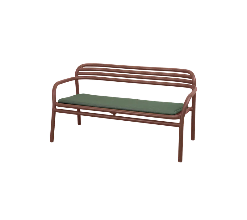 Bliss sofa von Cane-line in Desert red, aluminium, Light green, Delight w/QuickDry & Airflow – Produktfoto