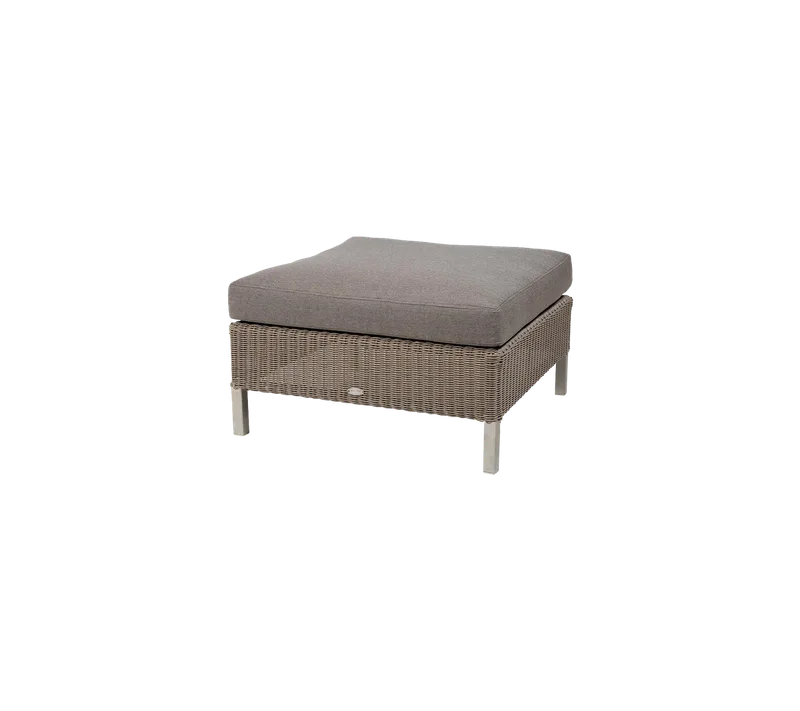 Connect footstool van Cane-line in Taupe, large round Weave, Taupe, Natté w/QuickDry & Airflow – productfoto