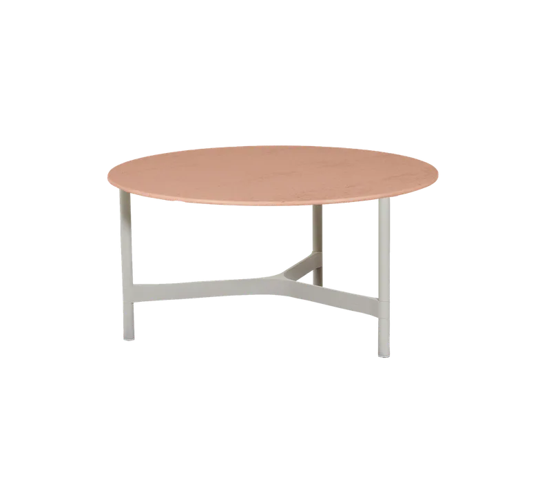 Twist coffee table, large von Cane-line in Sand, Aluminium, Terracotta, ceramic – Produktfoto