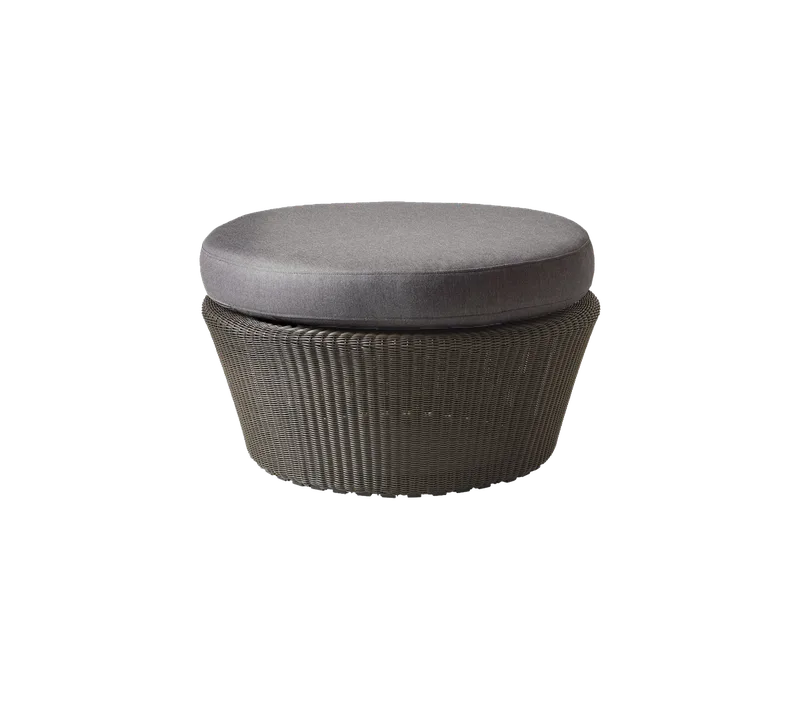 Kingston footstool, large by Cane-line in Mocca, small round Weave, Taupe, Natté w/QuickDry & Airflow – product photo