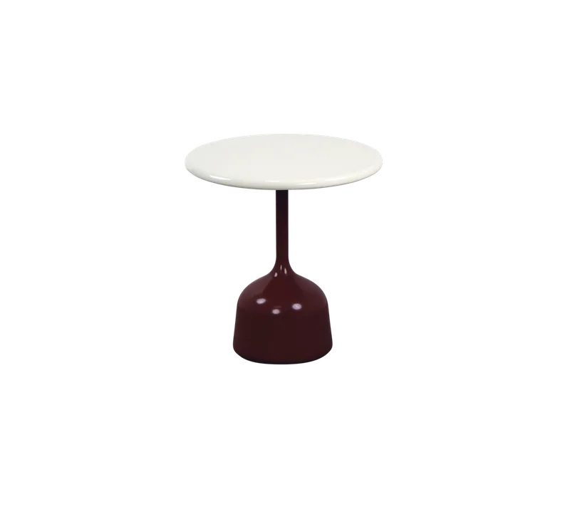 Glaze coffee table, small by Cane-line in Burgundy, semi glossy aluminium, Sand, lava stone glazed – product photo