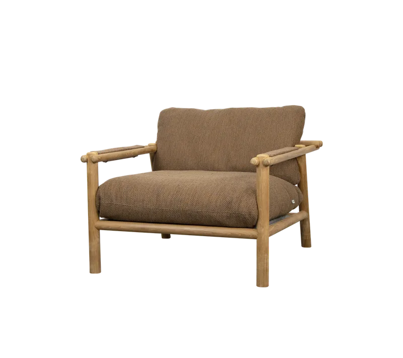 Sticks lounge chair by Cane-line in Teak, Umber brown, Rise w/QuickDry & Airflow – product photo