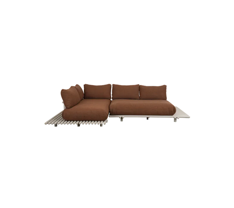 Sticks platform, corner sofa de Cane-line en Sand aluminium incl. umber brown Rise w/QuickDry & Airflow – photo du produit