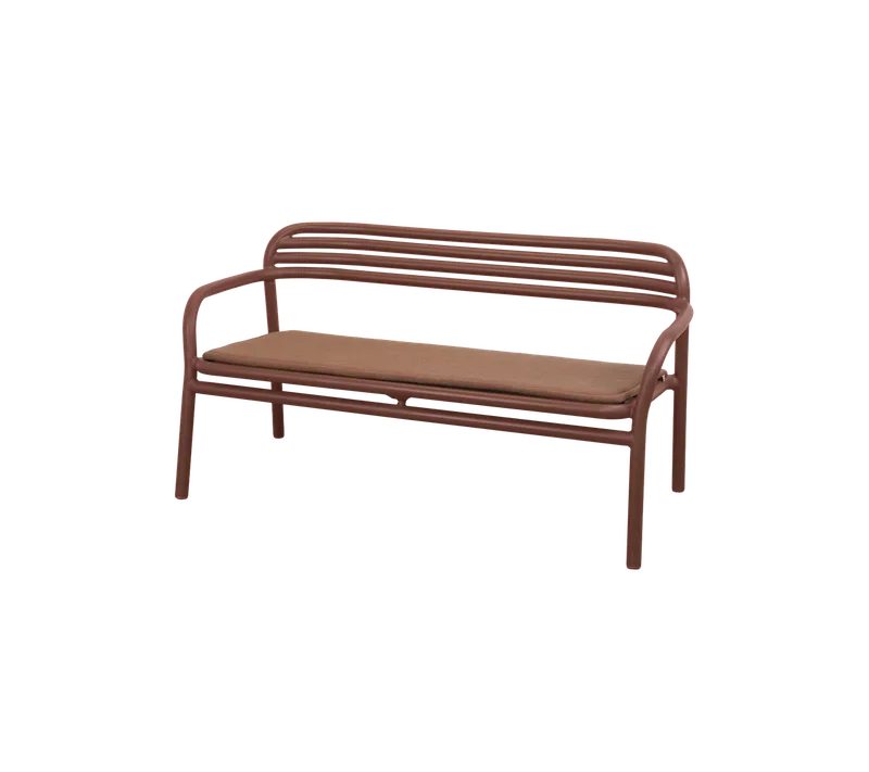 Bliss sofa von Cane-line in Desert red, aluminium, Desert red, Delight w/QuickDry & Airflow – Produktfoto
