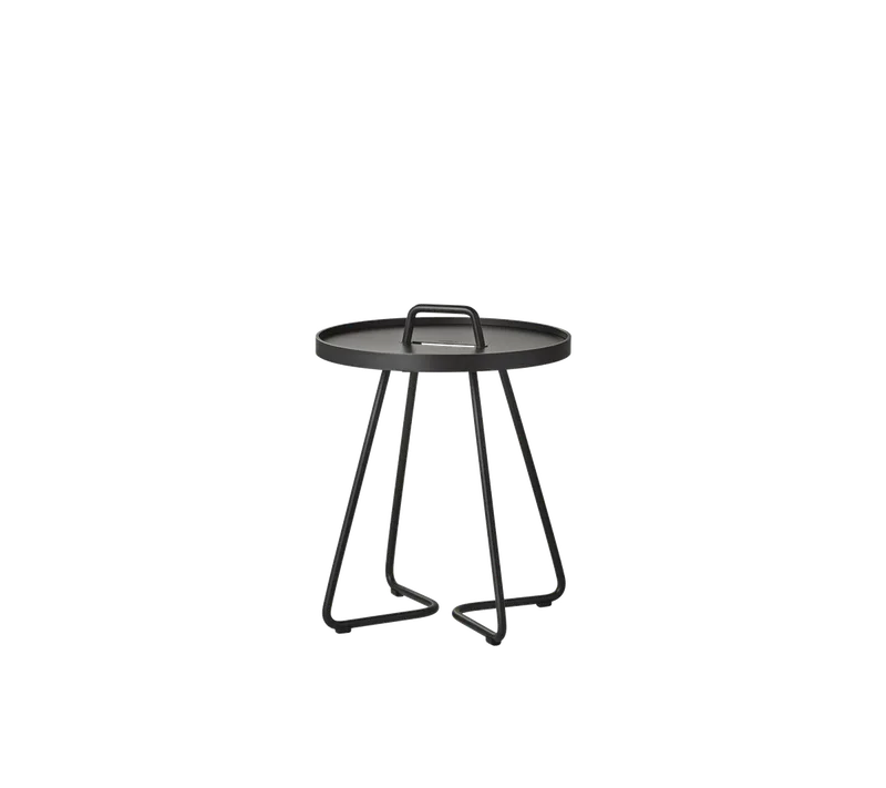 On-the-move side table, mini by Cane-line in Black, aluminium – product photo