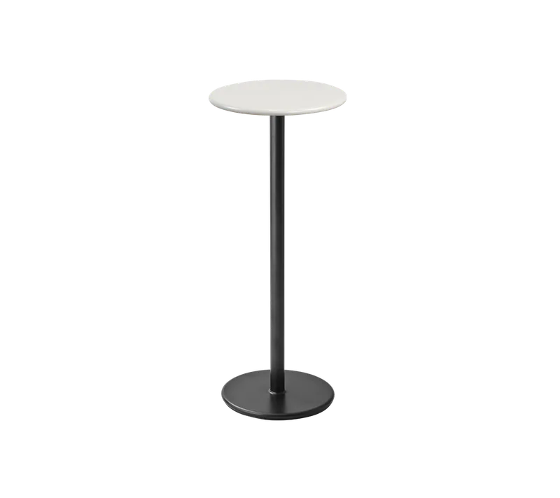 Go bar table dia. 45 cm von Cane-line in Lava grey, aluminium, Sand, semi glossy aluminium – Produktfoto