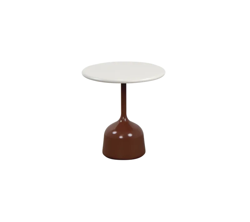 Glaze coffee table, small de Cane-line en Desert red, semi glossy aluminium, Sand, semi glossy aluminium – photo du produit