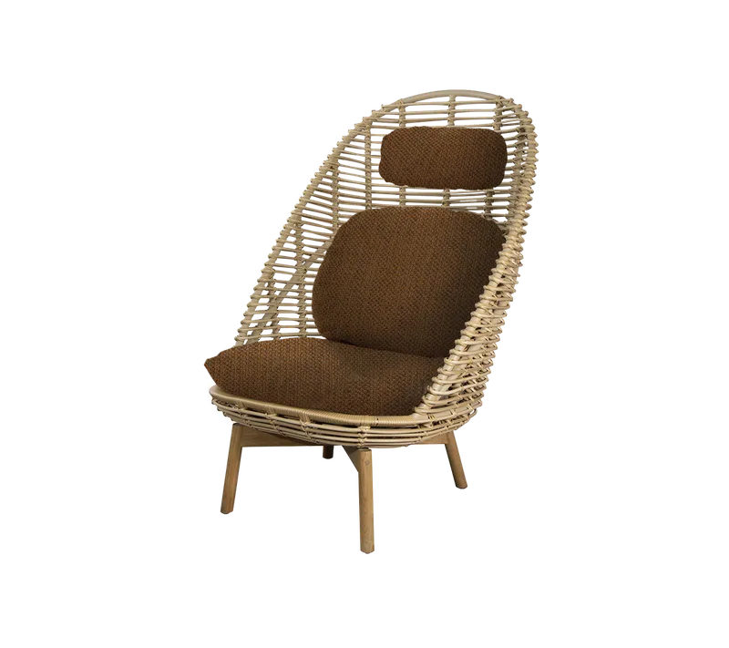 Hive highback chair by Cane-line in Natural, large round sticks Weave w/teak, Umber brown, Rise w/QuickDry & Airflow, Umber brown, Rise w/QuickDry & Airflow – product photo