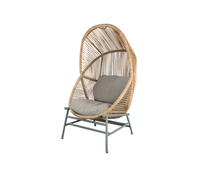 Hive chair von Cane-line in Natural, small round core Weave, Dusty green, aluminium, Desert sand, Rise w/QuickDry & Airflow – Produktfoto