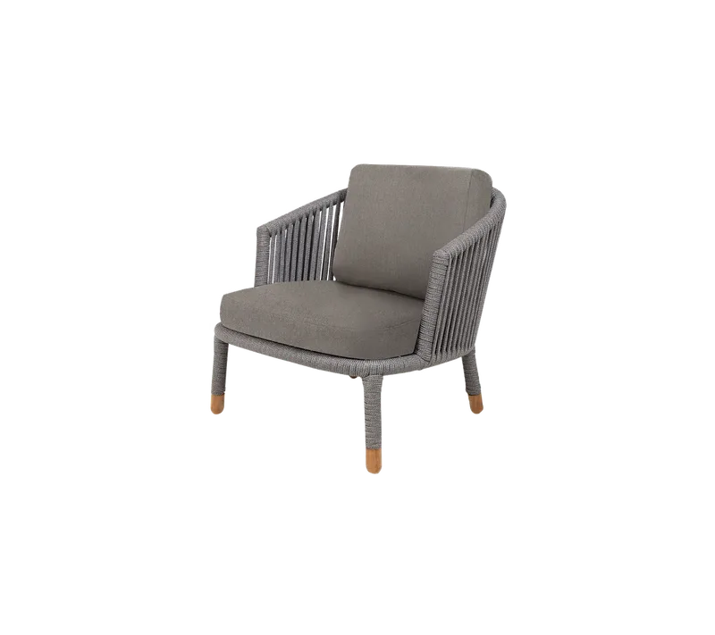 Moments lounge chair van Cane-line in Grey, string open Soft Rope, Light brown, Essence – productfoto