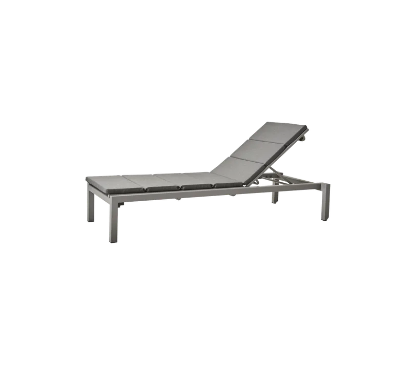 Relax sunbed by Cane-line in Light grey, Tex, Grey, Natté w/QuickDry & Airflow – product photo