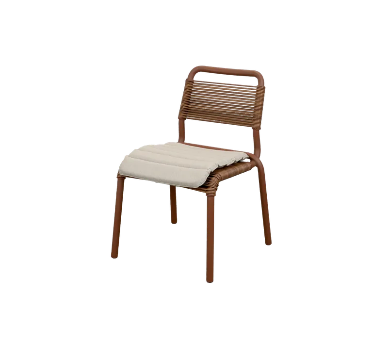 Al Dente chair by Cane-line in Desert red small round core Weave w/desert red aluminium, Sand, Natté w/QuickDry & Airflow – product photo