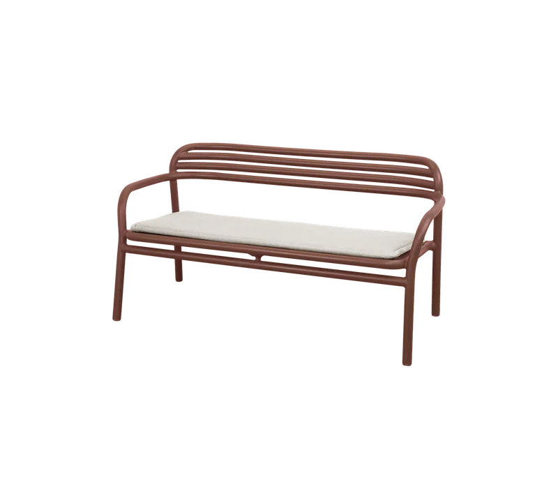 Bliss sofa von Cane-line in Desert red, aluminium, Sand, Natté w/QuickDry & Airflow – Produktfoto