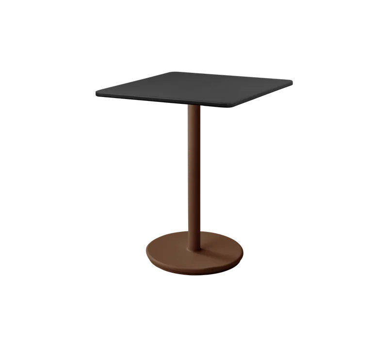 Go café table 75x75 cm van Cane-line in Desert red, aluminium, Lava grey, aluminium – productfoto