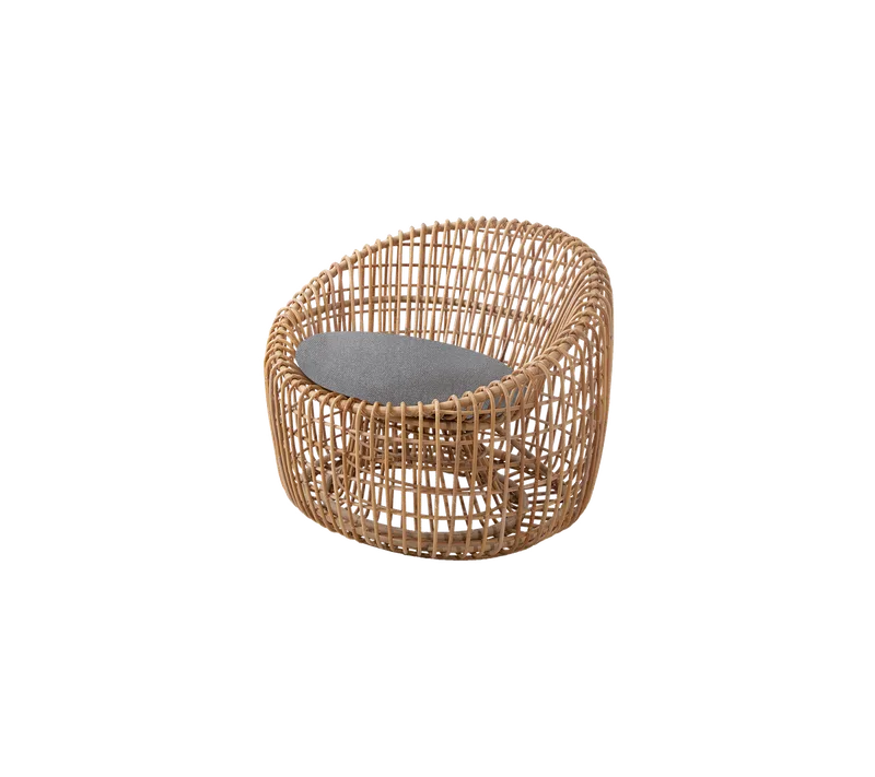 Nest round chair by Cane-line in Natural, medium round sticks rattan, Light grey, Ambience – product photo
