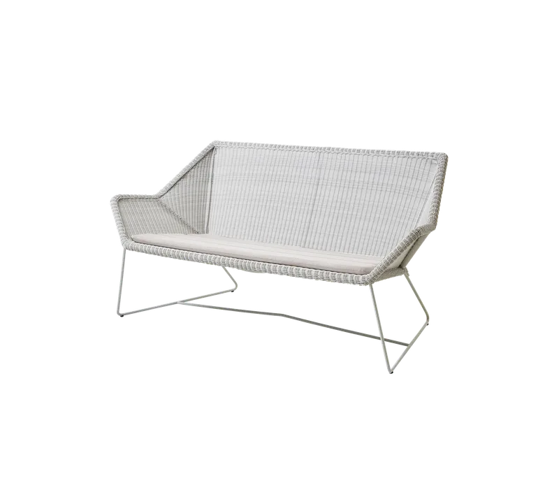 Breeze 2-seater sofa van Cane-line in White grey, small round Weave, Sand, Natté – productfoto