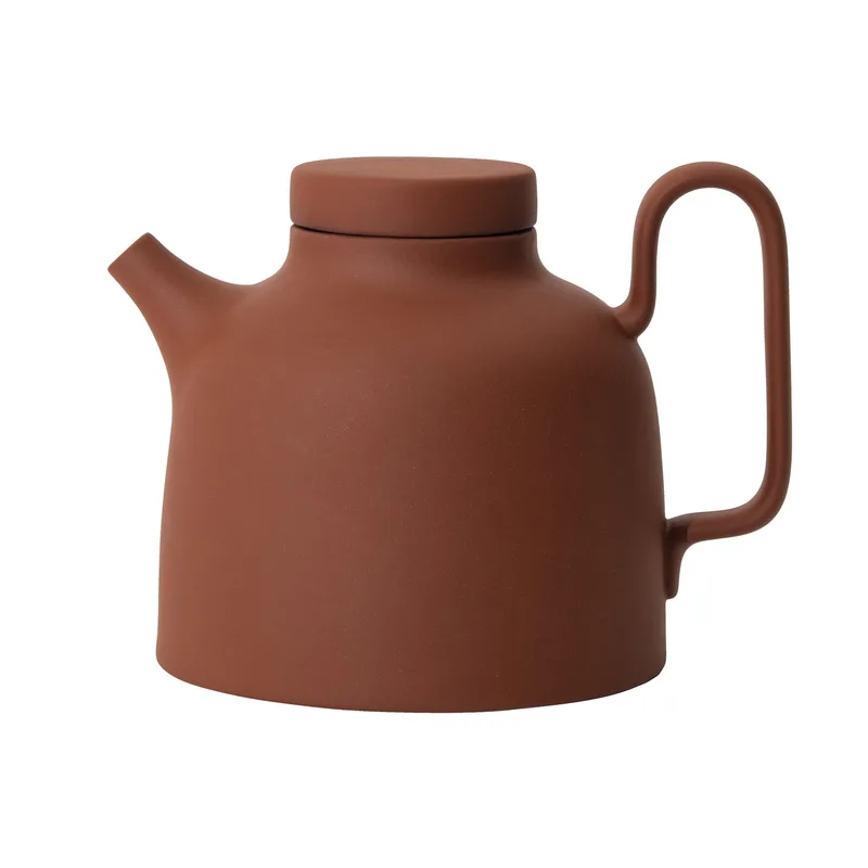 Sand Secrets Tea Pot von Design House Stockholm in Red Clay – Produktfoto