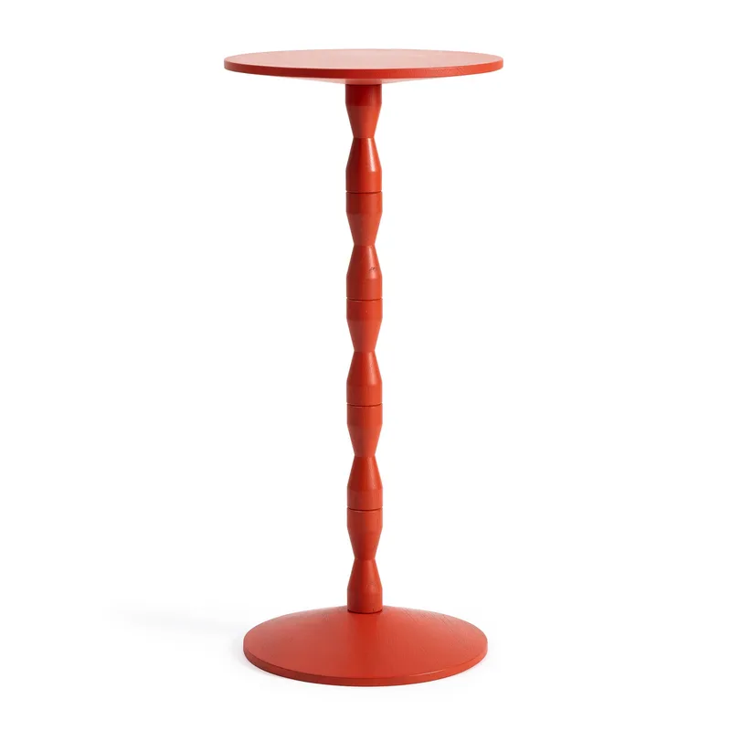 Pedestal Table van Design House Stockholm in Red Orange – productfoto