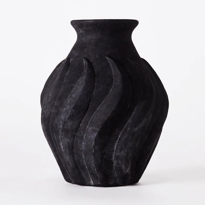 Swirl Vase Large Black van Dusty Deco – productfoto