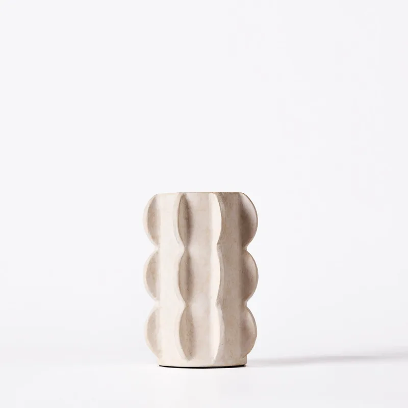 Arcissimo Vase Medium White von Dusty Deco – Produktfoto