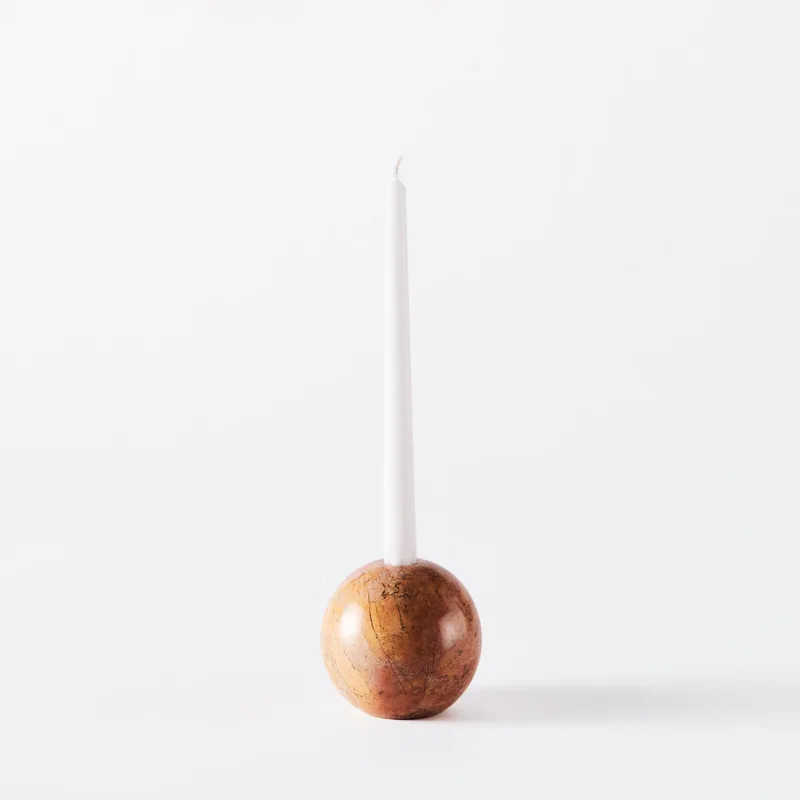 Sphere Candle Holder 10 Red van Dusty Deco – productfoto