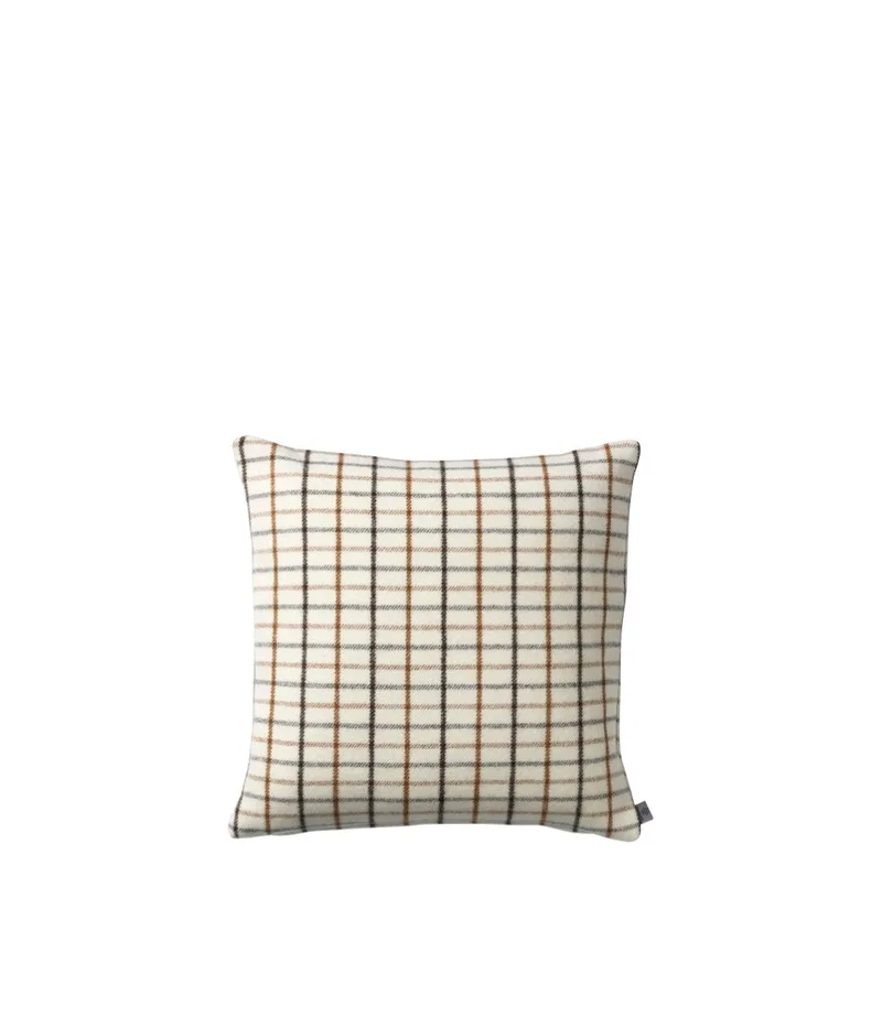 R16 Slotsholmen - Pude - Brun - 50 x 50 by FDB Møbler – product photo