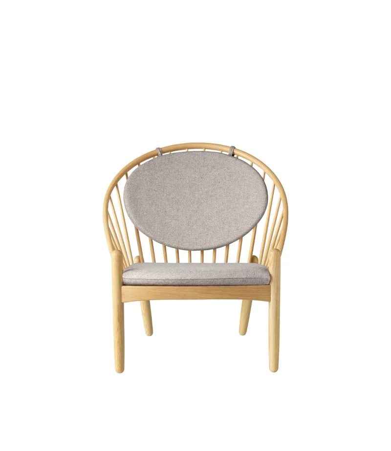J166 Jørna - Stol - Eg - Light Grey by FDB Møbler – product photo