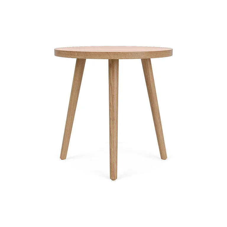 D701 Ragnesminde - Sofabord - Eg - Ø50 cm by FDB Møbler – product photo