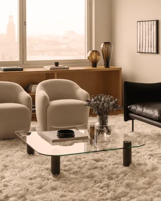Big Sur Coffee Table Low, Large Big Sur de Fogia en Smoked glass/Smoked oak, Smoked oak – photo d’ambiance 5 sur 9
