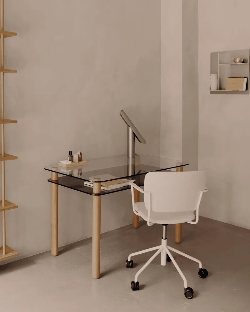 Mono Chair Mono by Fogia in Black oak/RAL9005, Black oak, Jet black (RAL 9005) – interior photo 9 of 12
