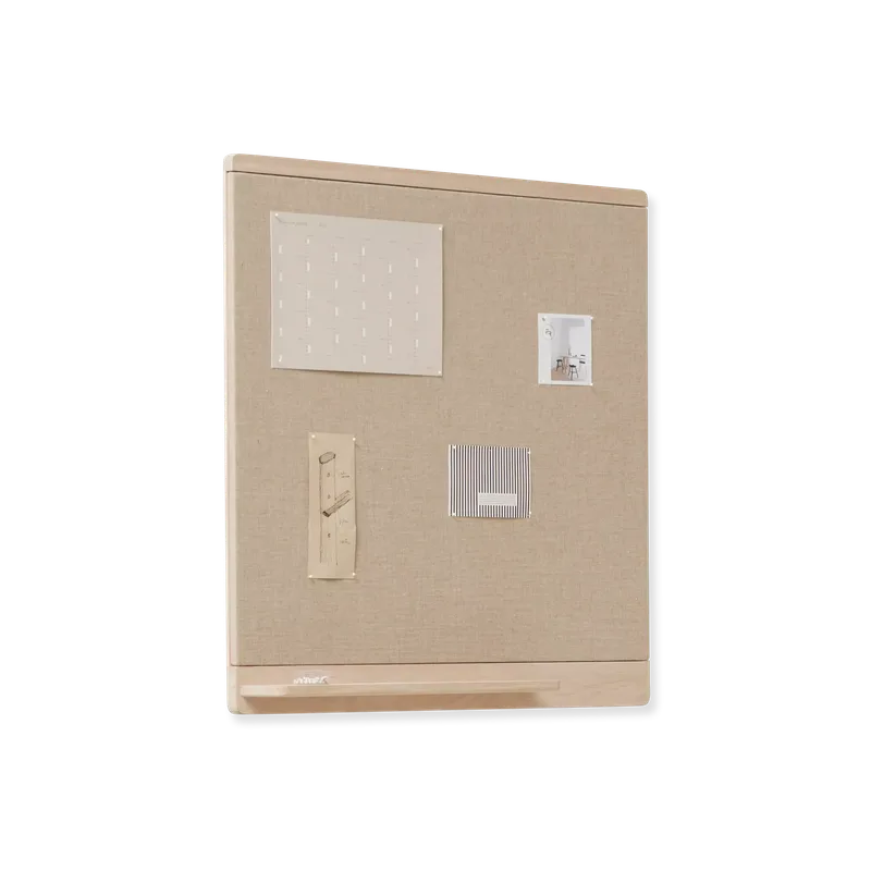 Rim Pinboard 75×75 van Form & Refine in White Oak – productfoto 2 van 3