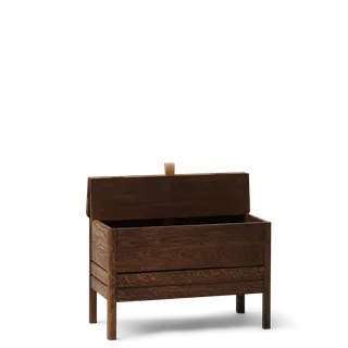 A Line Storage Bench 68 von Form & Refine in Smoked Oak – Produktfoto 2 von 4