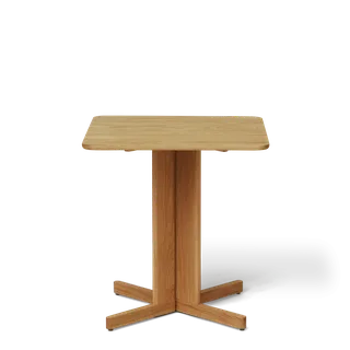 Trefoil Square Table 68×68, Oak von Form & Refine – Produktfoto 4 von 4