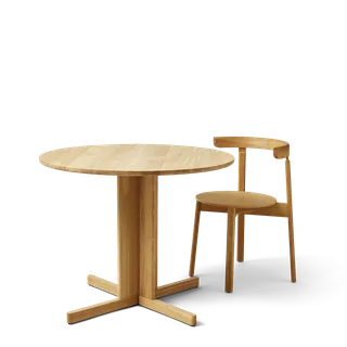 Trefoil Round Table Ø90 by Form & Refine in Oak – product photo 2 of 3