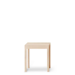 Lightweight Stool van Form & Refine in White Oak – productfoto 3 van 3