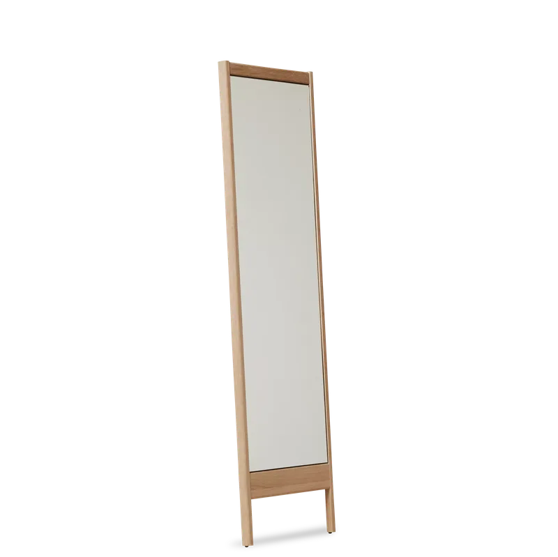 A Line Mirror van Form & Refine in White Oak – productfoto 1 van 2