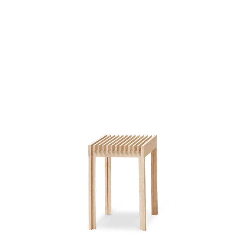 Lightweight Stool van Form & Refine in White Oak – productfoto 2 van 3