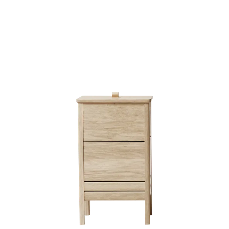 A Line Laundry Box van Form & Refine in White Oak – productfoto 3 van 3