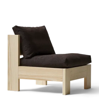 Icon Lounge Chair von Form & Refine in Pine – Produktfoto 2 von 5