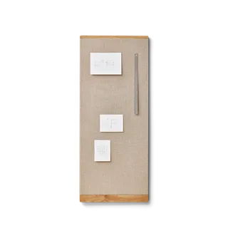 Rim Pinboard 60×145 van Form & Refine in Oak – productfoto 3 van 3